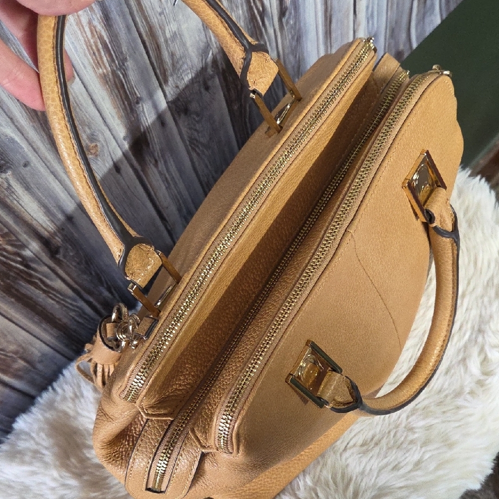 G.I.L.I. Tan Leather Satchel with Tassel And Crossbody Strap - Picture 9 of 14
